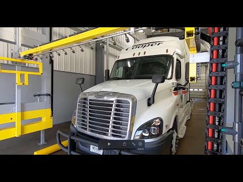 Touchless 3D Profiling Gantry Truck Wash Systems